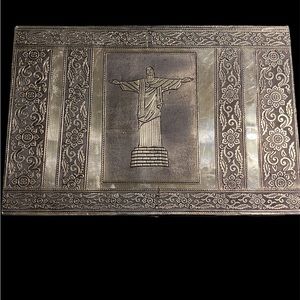 Metal box ring holder